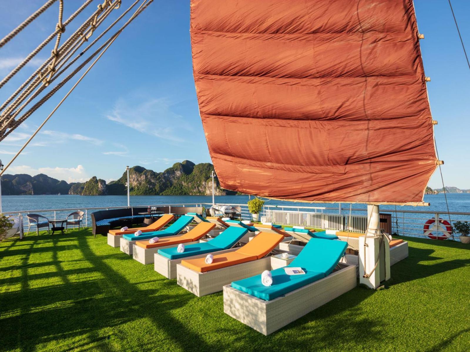 Lotus Boutique Cruise Hotel Ha Long Exterior foto