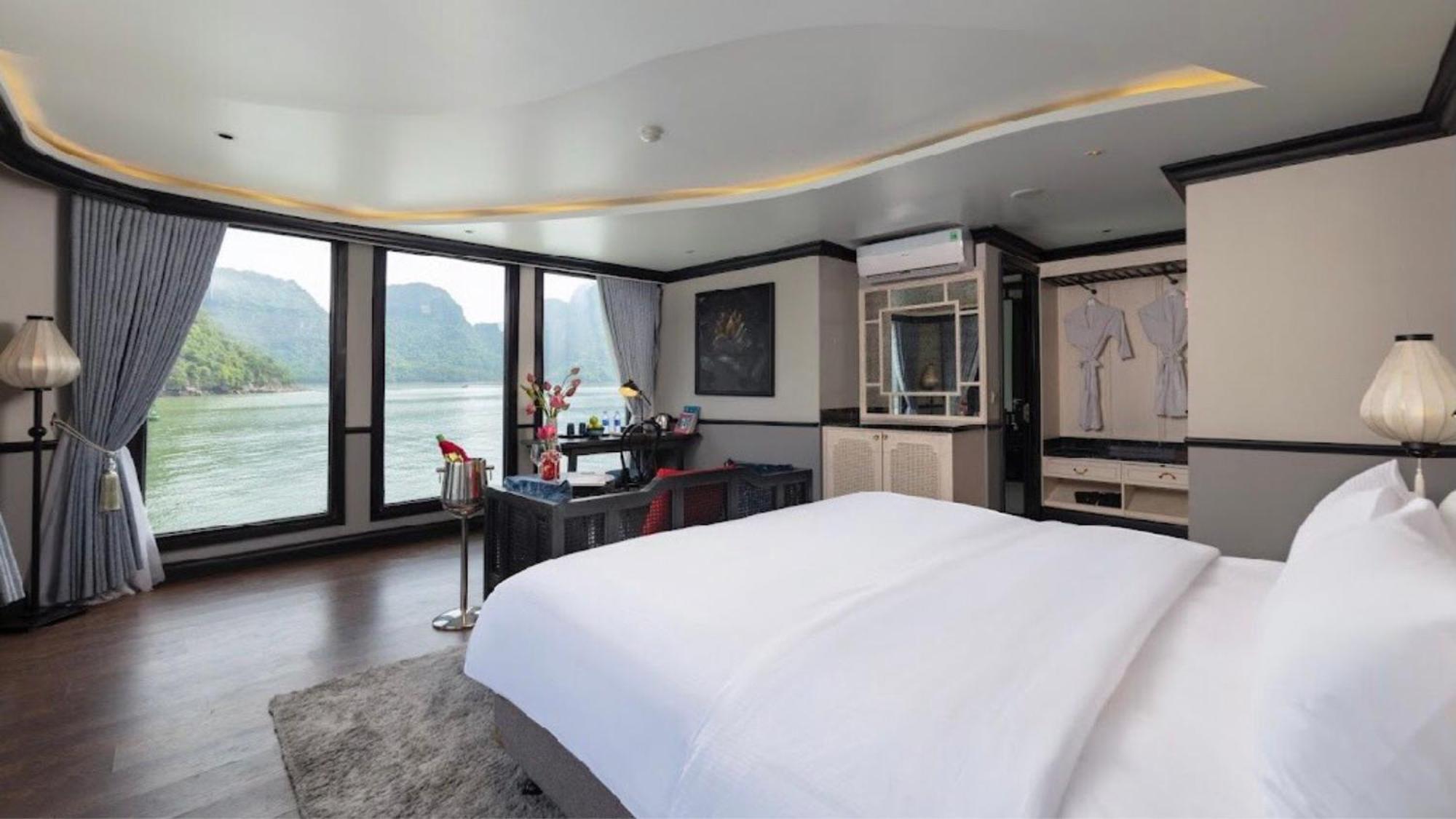 Lotus Boutique Cruise Hotel Ha Long Exterior foto