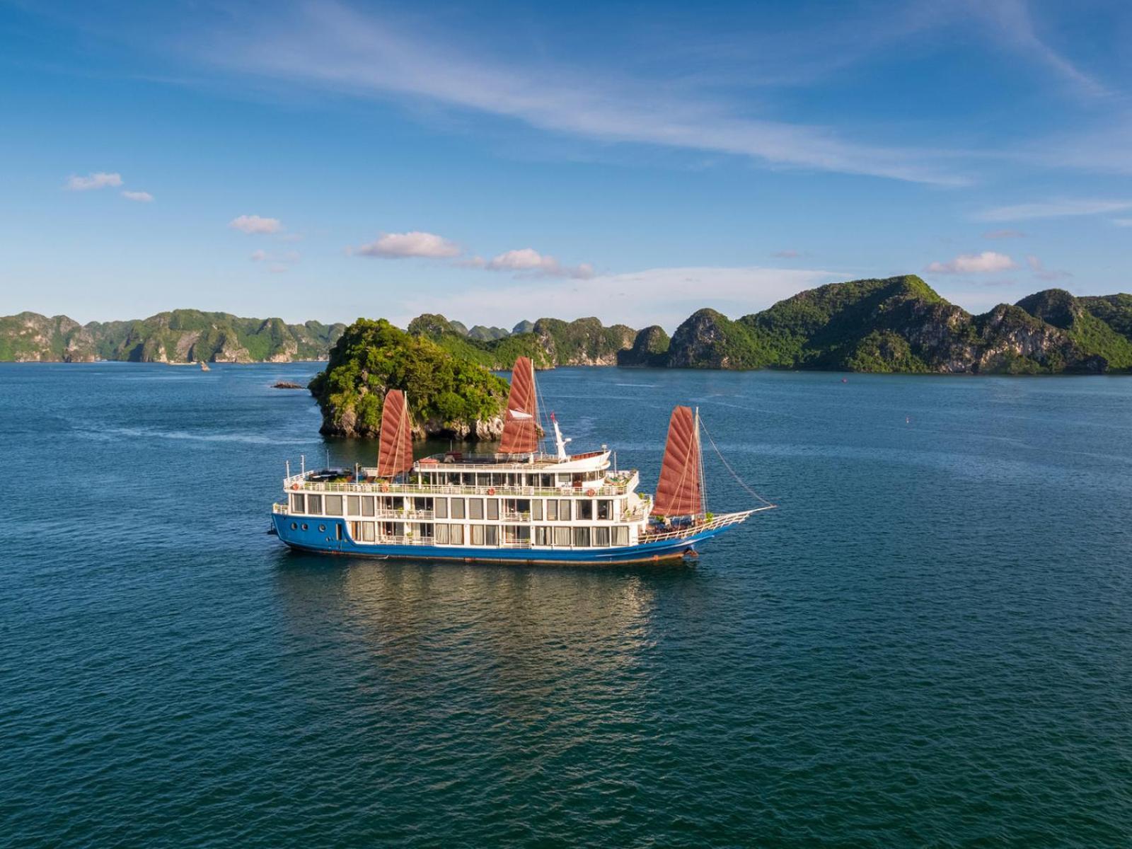 Lotus Boutique Cruise Hotel Ha Long Exterior foto